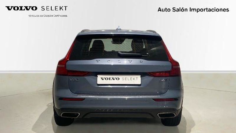 Volvo  2.0 B4 D CROSS COUNTRY PRO AUTO AWD 5P